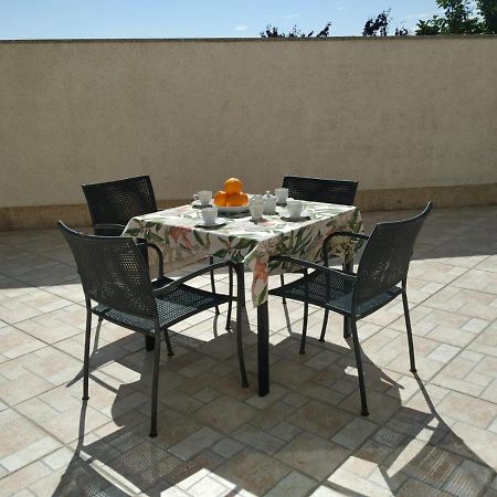 איסלה דה ארוסה Apartamentos Illa מראה חיצוני תמונה
