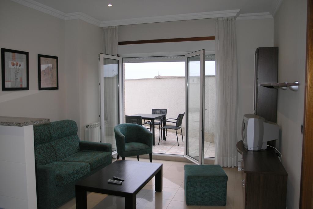 איסלה דה ארוסה Apartamentos Illa מראה חיצוני תמונה