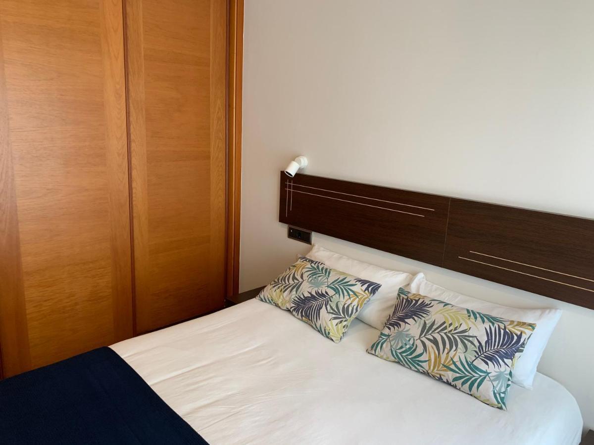 איסלה דה ארוסה Apartamentos Illa מראה חיצוני תמונה