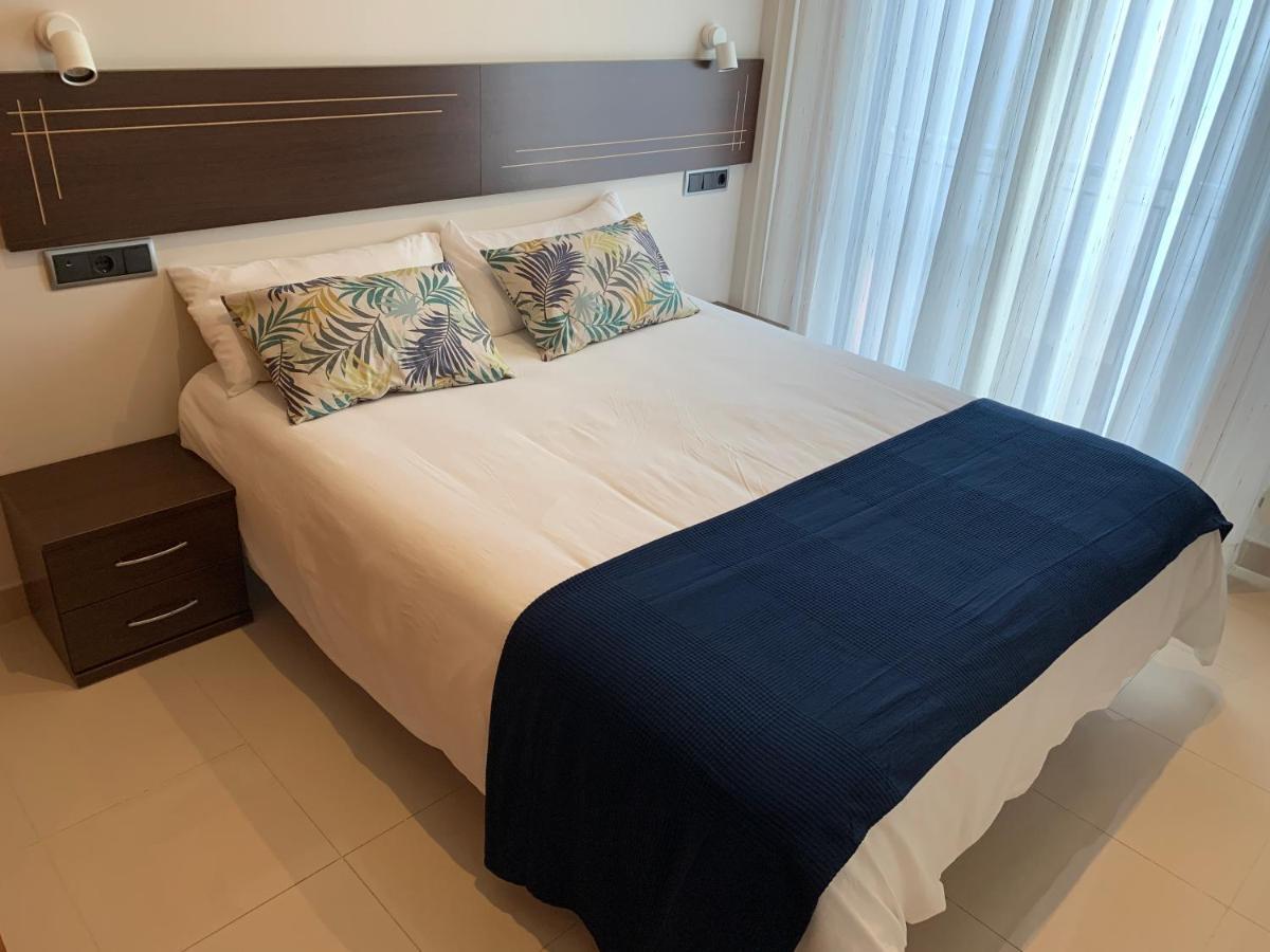 איסלה דה ארוסה Apartamentos Illa מראה חיצוני תמונה